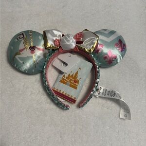 Disney Carousel Minnie Main Attraction Ears